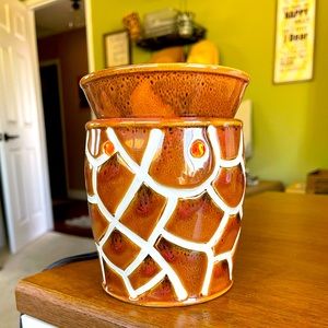 Giraffe Scentsy Warmer (retired)